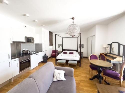 Konyha, Résidence de l'Arsenal Royal - Meublés de Tourisme (Residence de l'Arsenal Royal - Meubles de Tourisme) in Rochefort