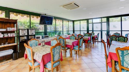 طعام و مشروبات, Hotel Pizarro in أومانيس دي مدريد