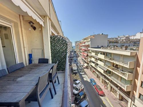 57m2 - 2 chambres, terrasse, Croisette-Martinez, Cannes (foto 4)