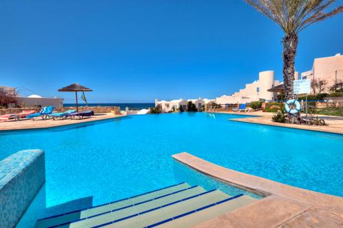 Apollo Beach Villa 63 – khách sạn tại Chloraka