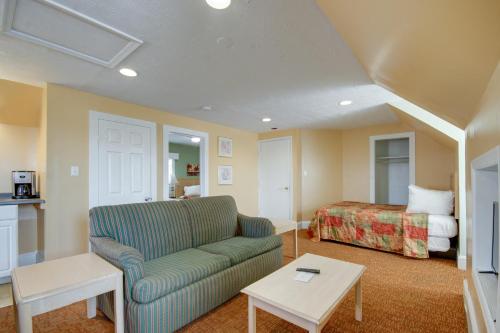 Ocean Lodge Hotel & Apartments - image 14