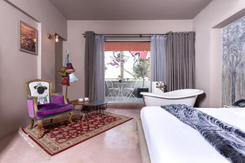 iFeel Athens Suites