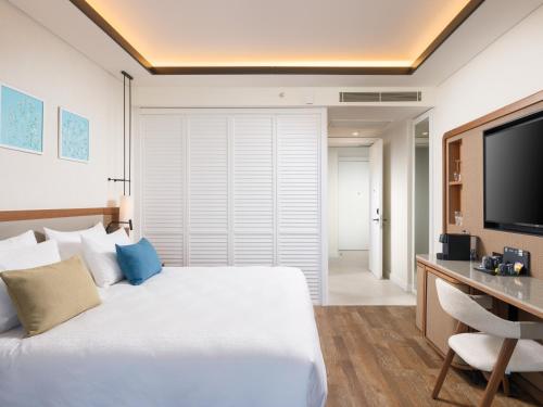 579684389 Anda Barut Collection - Ultra All Inclusive