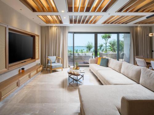 579687011 Anda Barut Collection - Ultra All Inclusive