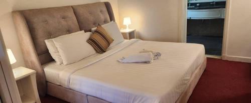 New Golden sky service suite at times square Kuala Lumpur - image 7