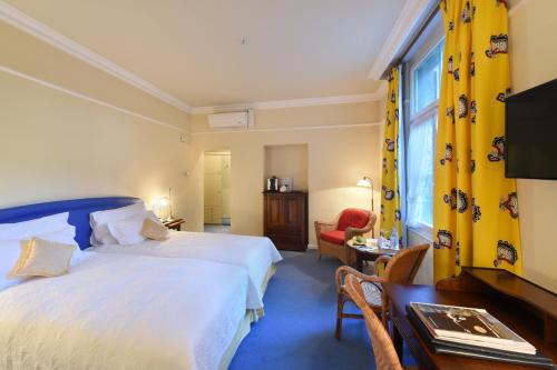 room detail thumbnail 1