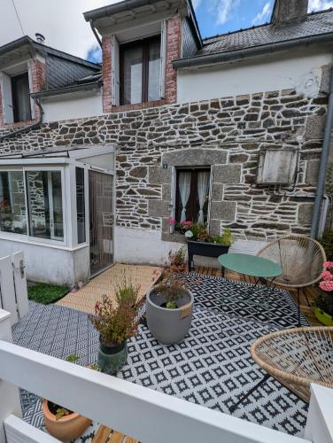 La Petite Maison de Locarn in Locarn