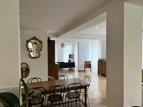 Maison de groupe en Bourgogne L antre amis in Channay