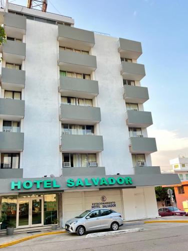 . HOTEL SALVADOR