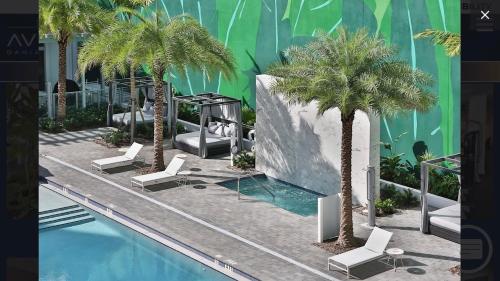 Avery Place in Dania Beach, USA