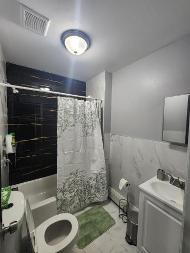 Comfy & stylish 2-bedroom apt - minutes to NYC in Jersey City, USA
