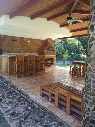 Iekārtas, Villa Thais - Piscina, Área de juegos, Fogata (Villa Thais - Piscina, Area de juegos, Fogata) in Nueva Gorgona