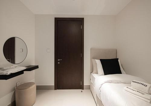 SmartStay at Opera Grand - Stunning Burj Khalifa Views - Brand New Luxury Residences - image 6