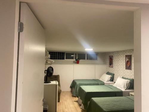 One-Bedroom Apartment image 2