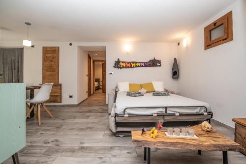 "Refuge de Claude" - Stile e Comfort ad Aosta Centro in ออสตา