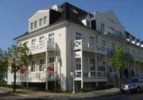 Altes Postamt - by Rujana in Binz, Deutschland