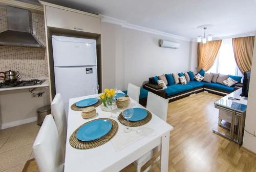Color Homes 2 - main image