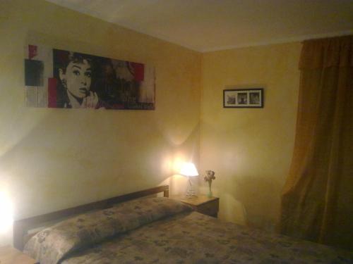 1 queen bed, 1 twin bed