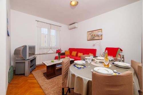 Apartments JASMINA - image 2