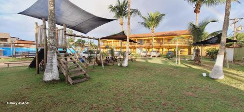 สนามเด็กเล่น, Pousada Costa do Sol in คานาเวียอิรัส