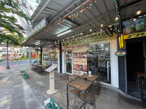 168 House (3A) Near BTS-iconsiam Bangkok