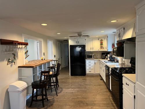 A charm Cape house centrally located close to everything that Cape code offers A charm Cape house centrally located close to everything that Cape code offers