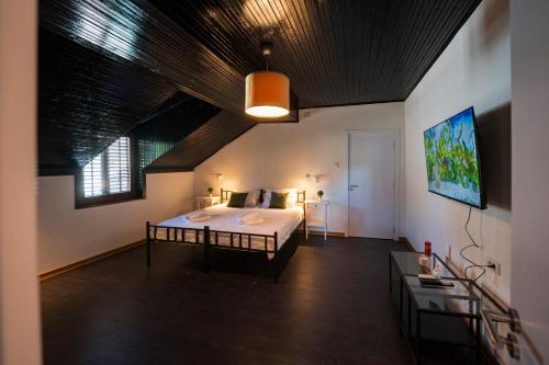 Cozy Nook B&B - Free Private Parking in Salajka