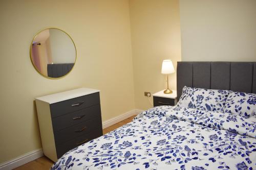 Birmingham City Centre Bedroom, Parking, WiFi, Kitchen, Living room, Бирмингем (фото 5)