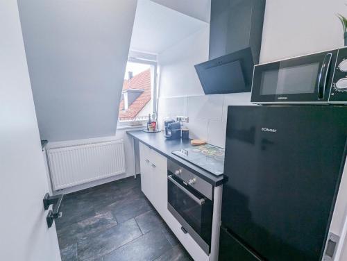 ALFA Stuttgart 3 Zimmer 6 Betten Apartment Wasen MercedesBenz MHP Arena l Bad I Küche l WIFI & SmartTV l 3BR & 6 Beds l Bathroom l Kitchen, Stuttgart (photo 6)