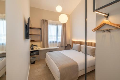 2 twin beds