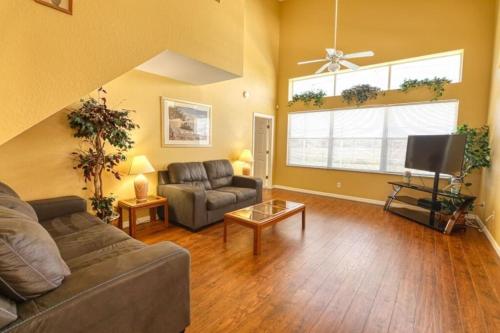 Pinewood Estates Dream Home in Davenport, USA