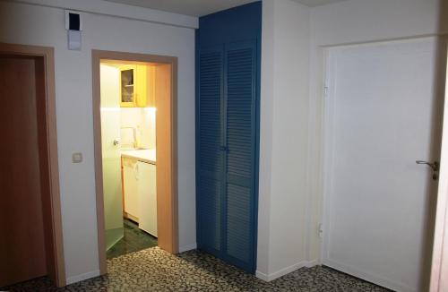 Modern Apartment  image 7