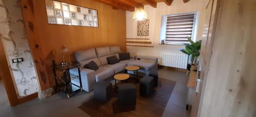 Entre Burgos y Atapuerca in Rubena