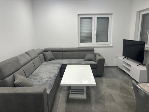 Apartman TINI 3 in sikici
