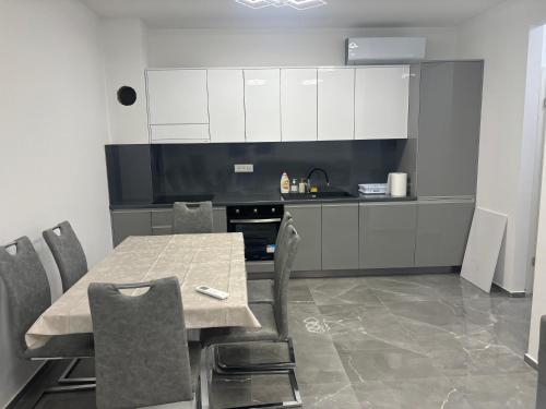 Apartman TINI 3 in sikici