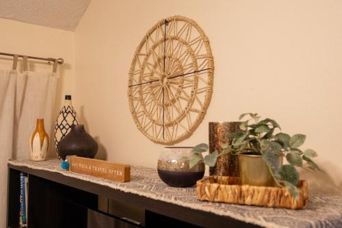 Townhome in PBG, king bed, pergola, BBQ & fire pit in Palm Beach Gardens, USA
