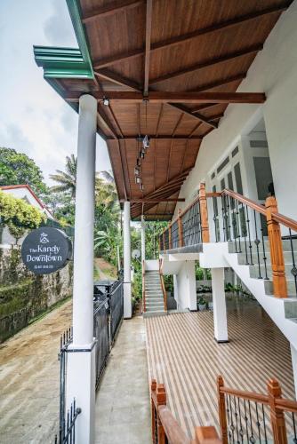 The KANDY DOWNTOWN Green House in Katugastota