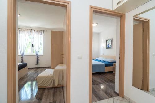 Two-Bedroom Apartment with Terrace image 10