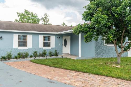 Modern 3Bedroom 2 Bathroom Home Near Universal in Orlando, USA