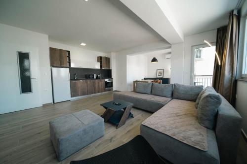 Two-Bedroom Deluxe Apartment