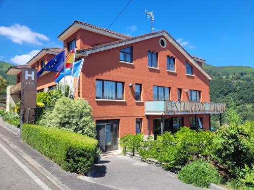 Hotel Restaurante Canzana in Pola de Laviana