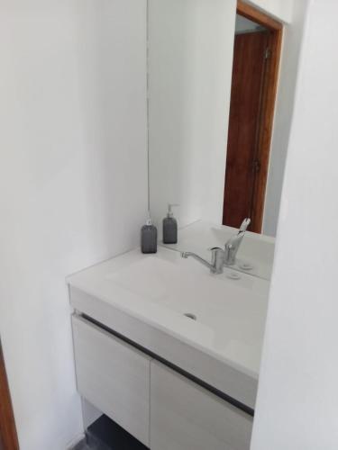 One-Bedroom House image 8