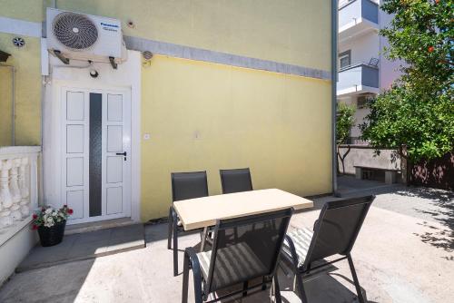 Apartments Lemon - image 2