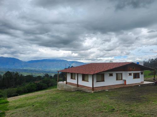 . La Esperanza
