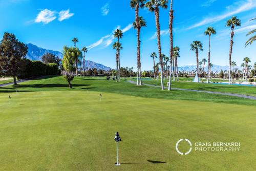Desert Country Club Paradise! Desert Country Club Paradise!
