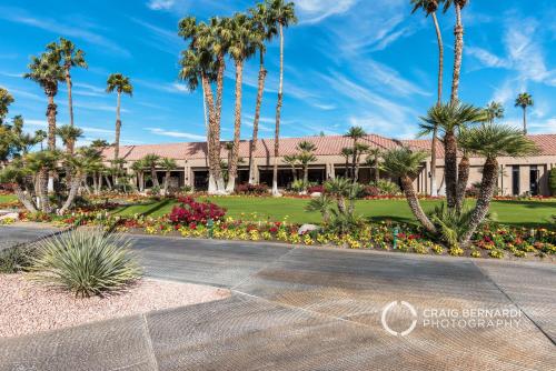 Desert Country Club Paradise! Desert Country Club Paradise!