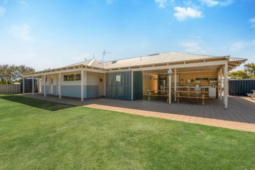 ห้องครัว, BIG4 Tasman Holiday Parks - Ledge Point in แลนซ์ลิน