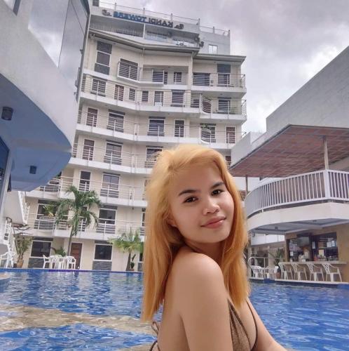 KANDI B11, Poolside, Free Netflix, 250 MBPS, 55 Smart TV, Deluxe King Bed, Fully Equipped Kitchen, Electric is Xtra, Angeles (foto 6)