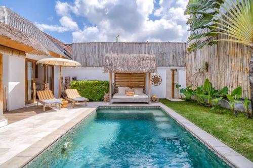Three-Bedroom Villa image 3