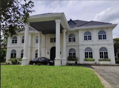 Dhoria Villa